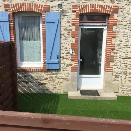 Apartment Le Clousy- - Centre Carquefou