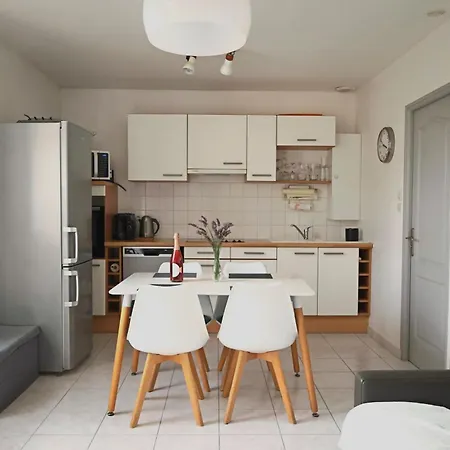 Apartament Le Clousy- - Centre Carquefou