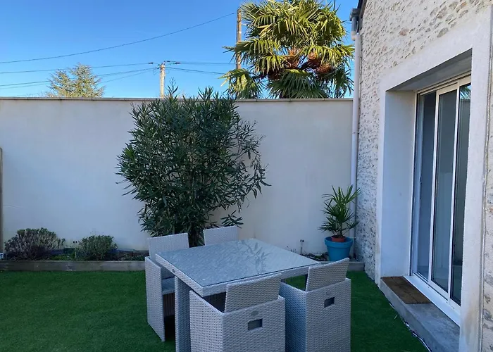 Le Clousy- - Centre * كاركفو