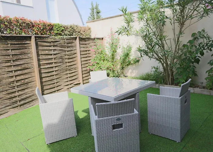 Le Clousy- - Centre *